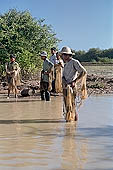 Tonle Sap - Kampong Phluk village - every day life